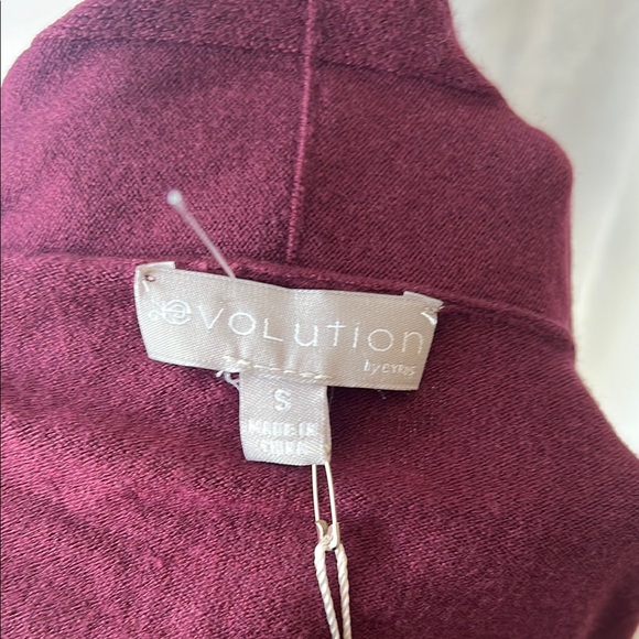 🔥 SALE 🔥 NEW Evolution by Cyrus Maroon Open Front Cardigan Size Small - Picture 4 of 16